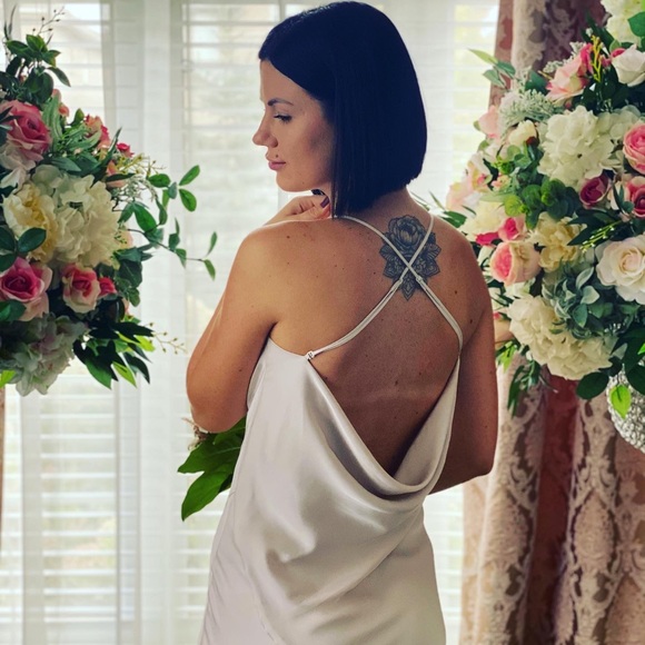 🌸Beautiful light dress from Aritzia🌺 - Picture 5 of 6